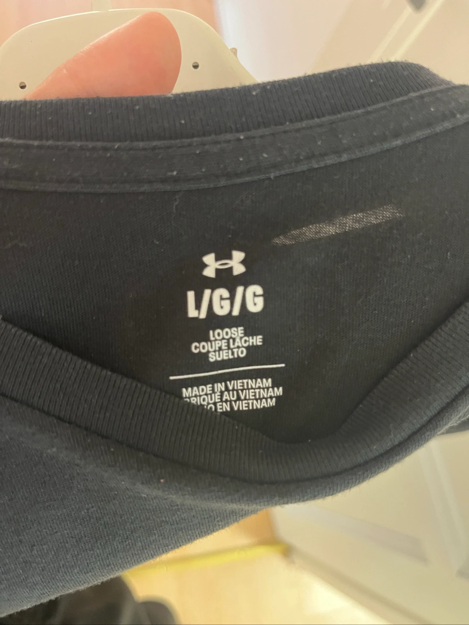 T-shirt Under Armor caimento solto tamanho G – photo 3